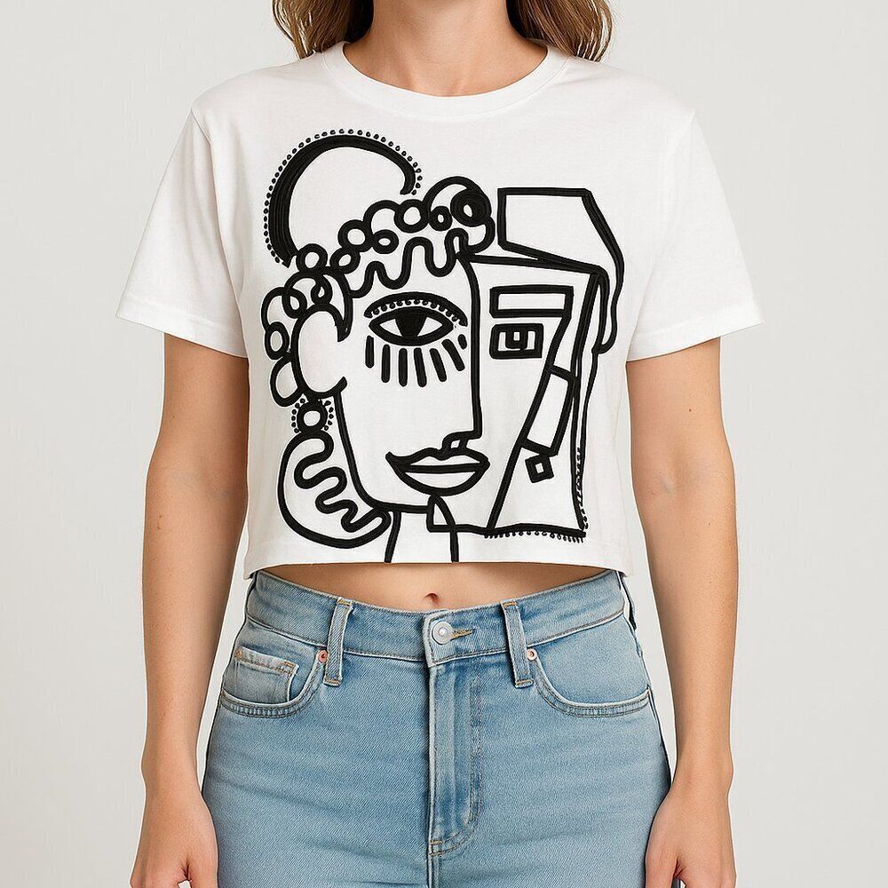 Micas Abstract Portrait Women'e Cropped Top